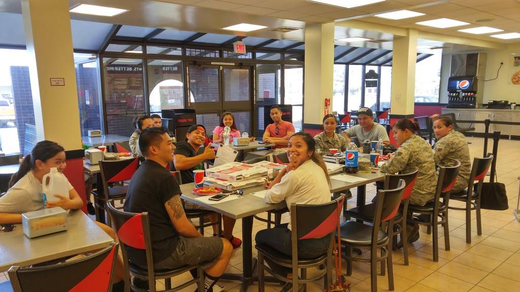 Papa Johns Pizza | restaurant | Nellis Air Force Base Building #350, Las Vegas, NV 89191, USA | 7026437222 OR +1 702-643-7222