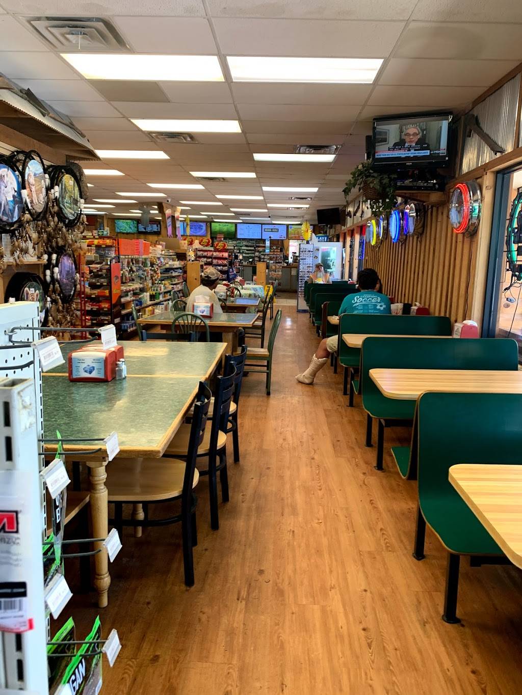 Kings River Country Store Inc. | restaurant | 22784 US-412, Huntsville, AR 72740, USA | 4796652323 OR +1 479-665-2323