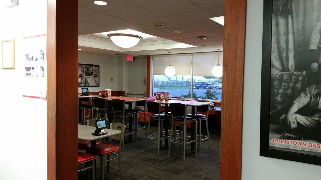 Friendlys | restaurant | 248 N Comrie Ave, Johnstown, NY 12095, USA | 5187622727 OR +1 518-762-2727