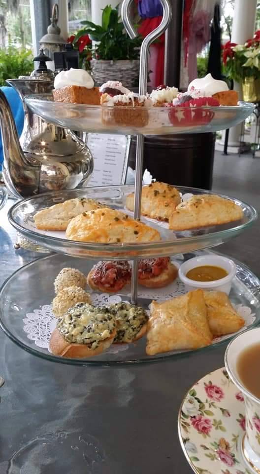 La Petite Abeilles Teahouse | restaurant | 2425 Barnard St, Savannah, GA 31401, USA | 9129214509 OR +1 912-921-4509