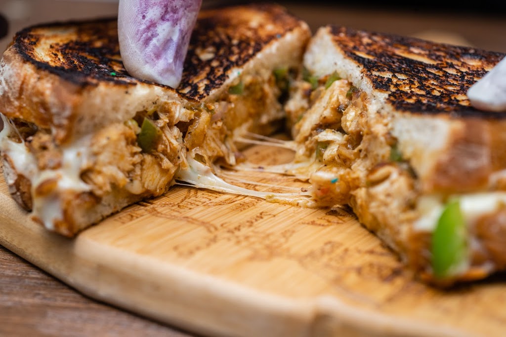 Taste of New York Bagels & Deli | restaurant | 3268 N Clark St, Chicago, IL 60657, USA | 7739047934 OR +1 773-904-7934