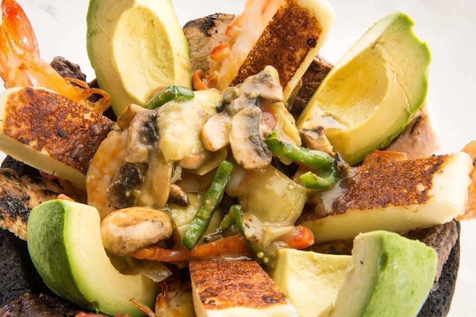 Alicias Mexican Grille | restaurant | 20420 Southwest Fwy, Richmond, TX 77469, USA | 2819126363 OR +1 281-912-6363