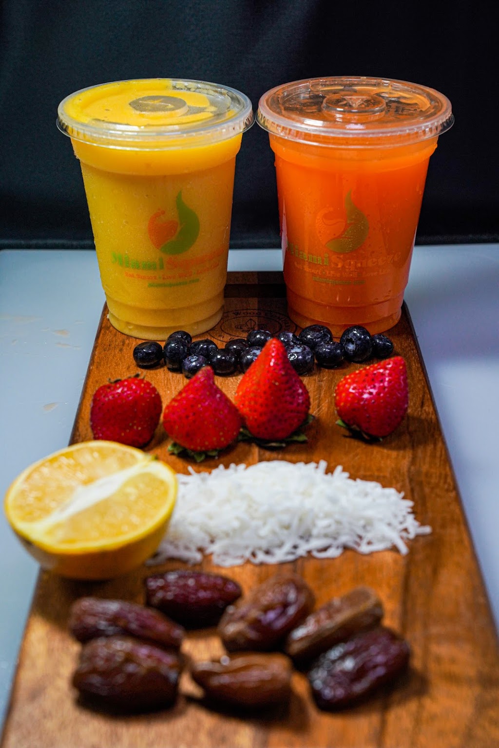 Miami Squeeze Aventura Mall | restaurant | 19501 Biscayne Blvd, Aventura, FL 33180, USA | 7868145134 OR +1 786-814-5134