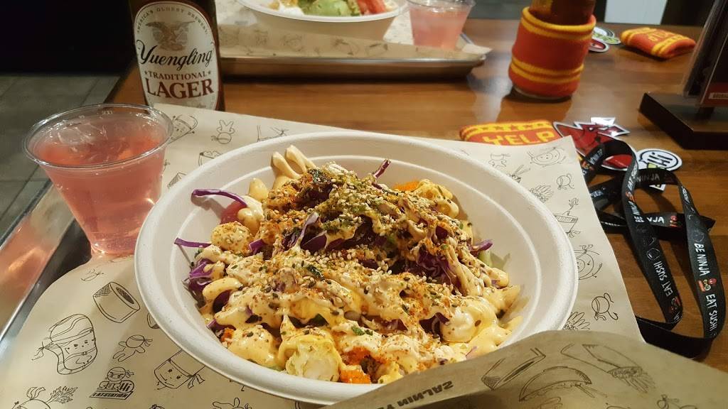 Sus Hi Eatstation - Colonial | restaurant | 1830 E Colonial Dr ste a, Orlando, FL 32803, USA | 4076526200 OR +1 407-652-6200