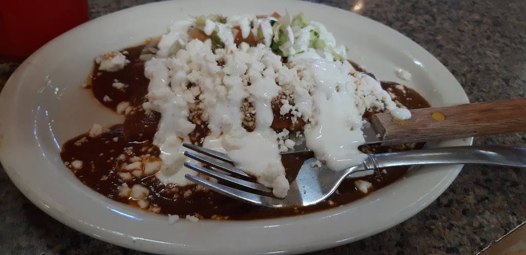 Adelas Authentic Mexican Restaurant | restaurant | 430 E 25th St #17, Tacoma, WA 98421, USA | 2533830911 OR +1 253-383-0911