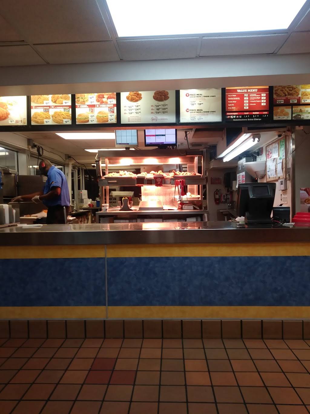 Churchs Chicken | restaurant | 9116 Bruton Rd, Dallas, TX 75217, USA | 2143910532 OR +1 214-391-0532