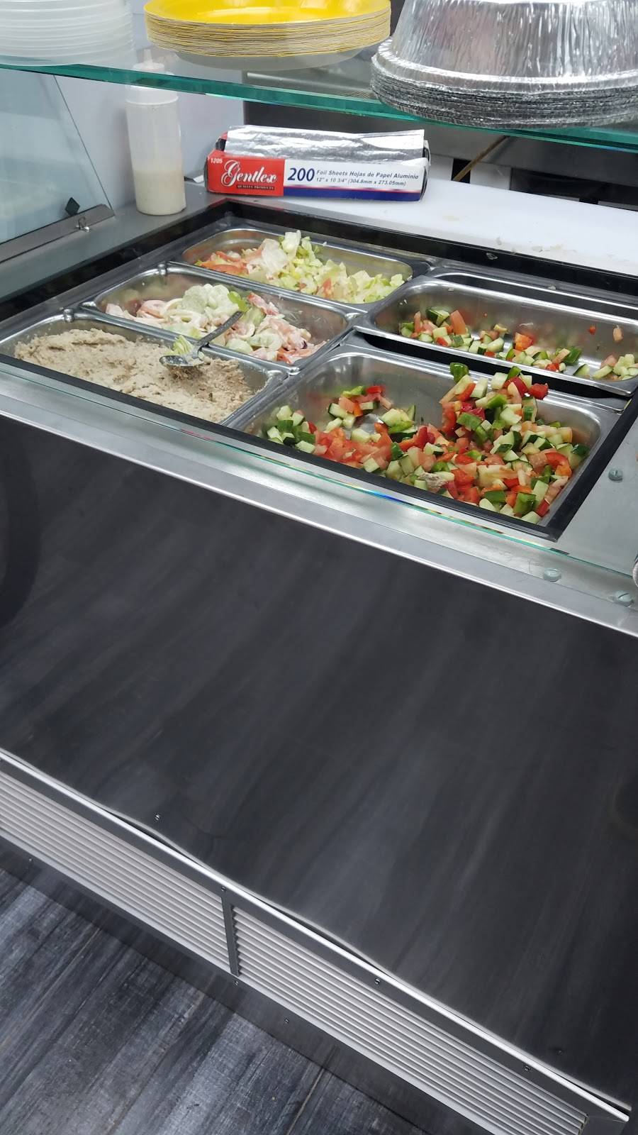 Uman Pizza | restaurant | 1919 Avenue M, Brooklyn, NY 11230, USA | 3476276010 OR +1 347-627-6010