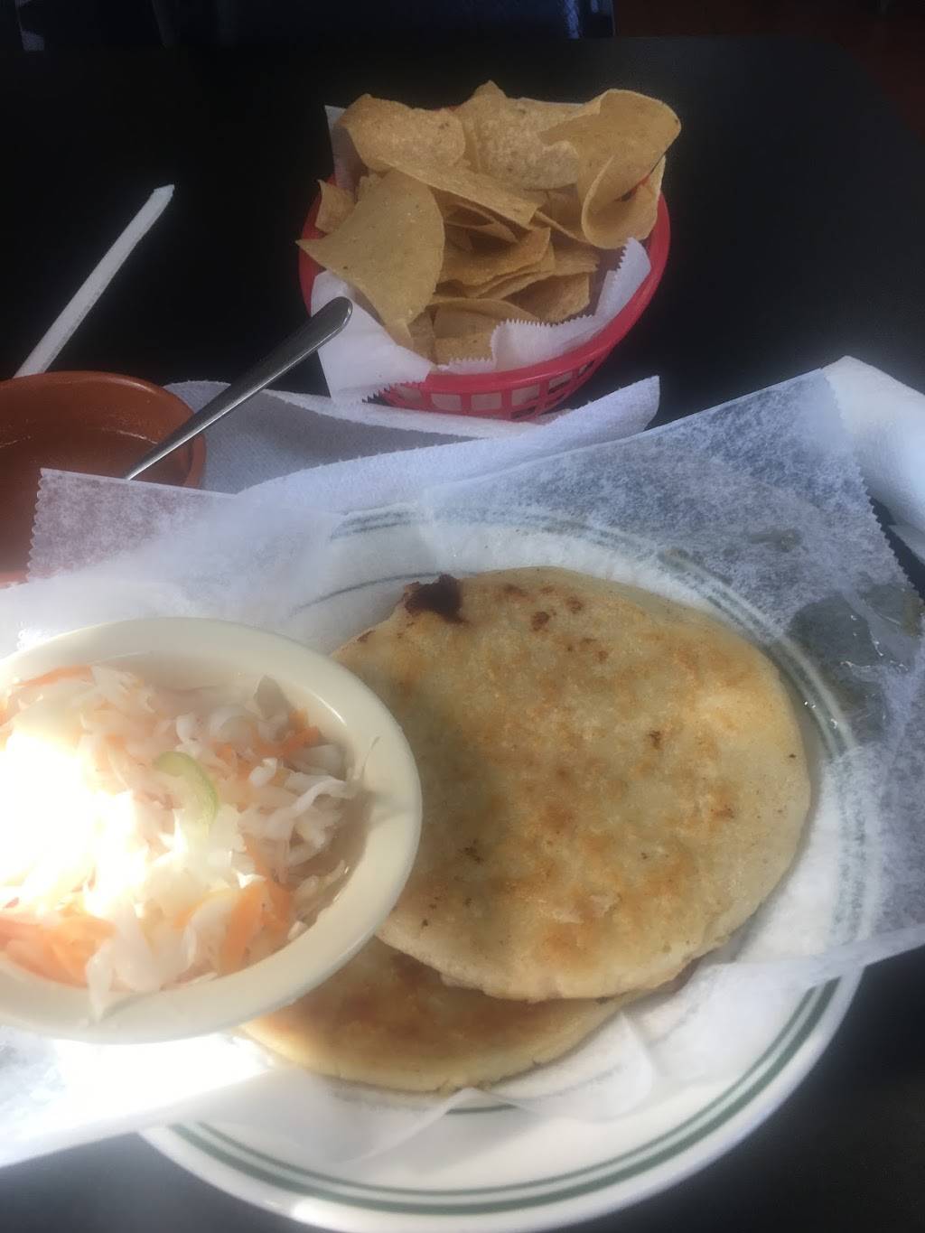 Dona Tulas | restaurant | 1407 N Wayside Dr, Houston, TX 77011, USA | 8329033736 OR +1 832-903-3736