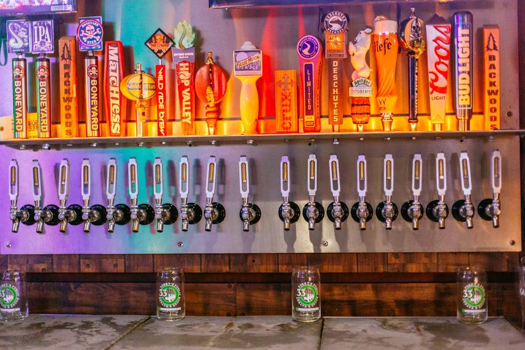 Porkys Public House & Eatery | restaurant | 561 Industrial Way, Longview, WA 98632, USA | 3606361616 OR +1 360-636-1616