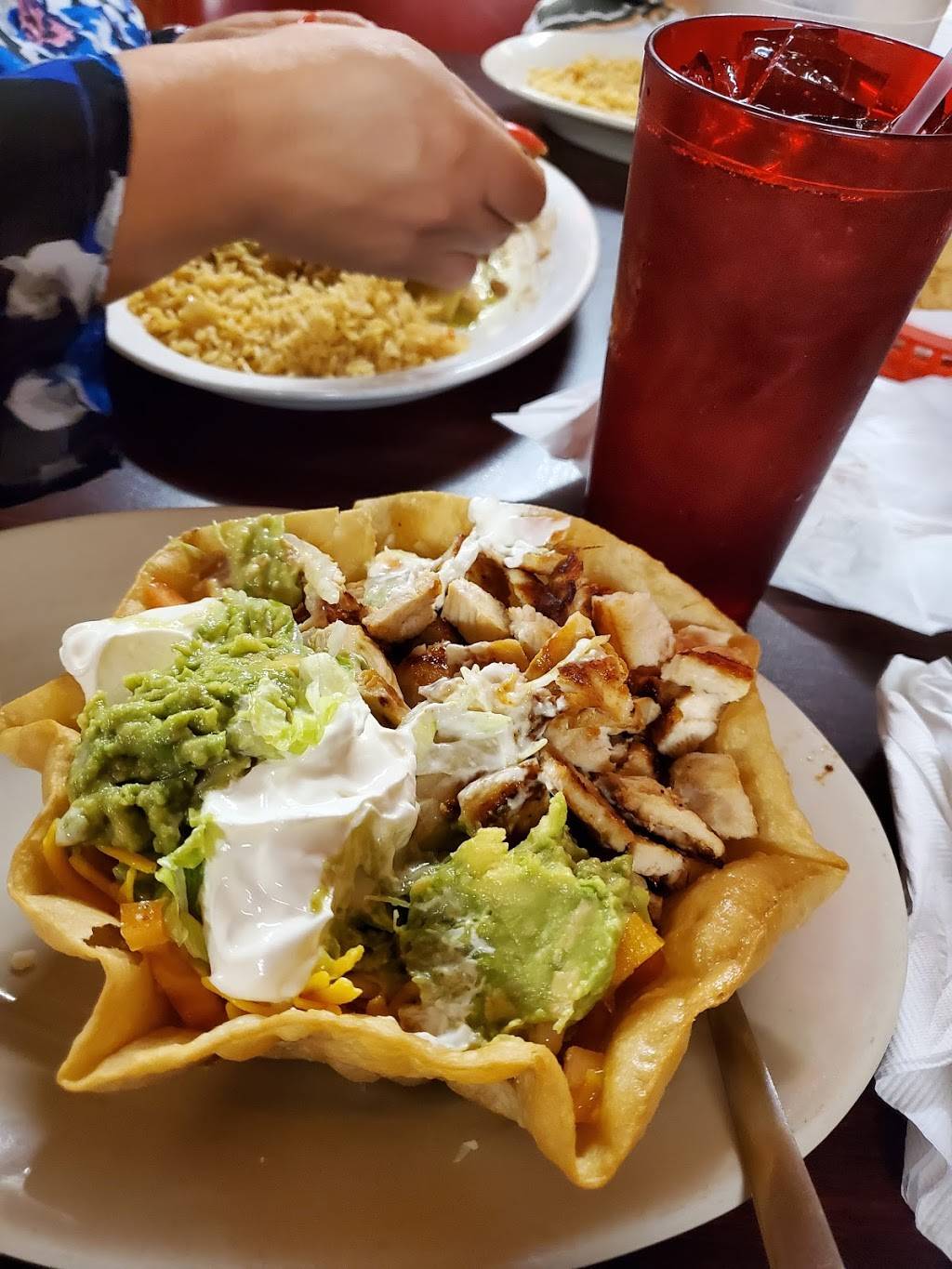 Maytes Mexican Restaurant | restaurant | 16069 US-84, Logansport, LA 71049, USA | 3189065066 OR +1 318-906-5066