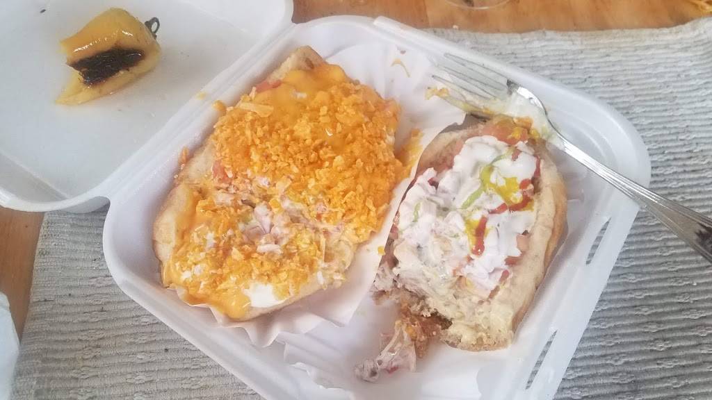 La Pasadita Hot Dogs | restaurant | 8243 W Indian School Rd #2, Phoenix, AZ 85033, USA | 6232246500 OR +1 623-224-6500