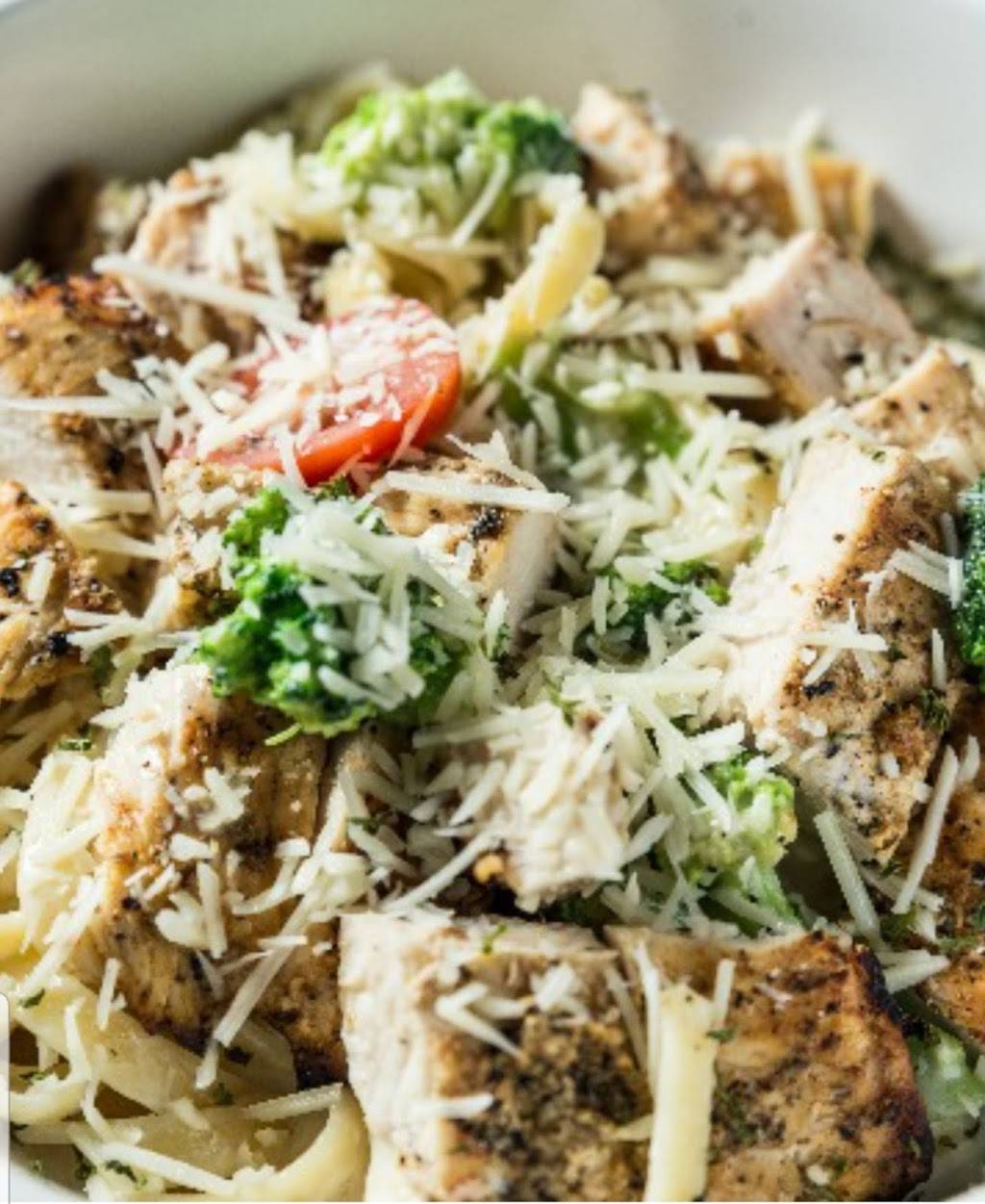 La Rosa Pizzeria & Cafe | restaurant | 6317 Charlotte Pike, Nashville, TN 37209, USA | 6158109523 OR +1 615-810-9523