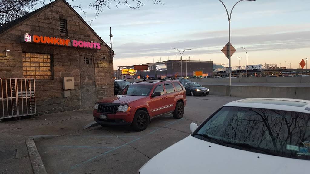 Dunkin Donuts | cafe | 10702 Grand Central Pkwy, East Elmhurst, NY 11369, USA | 7183978283 OR +1 718-397-8283