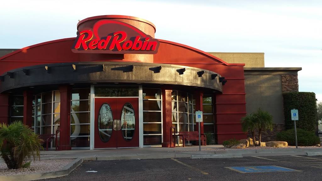 Red Robin Gourmet Burgers and Brews | restaurant | 6632 0E, Superstition Springs Blvd, Mesa, AZ 85206, USA | 4808323444 OR +1 480-832-3444