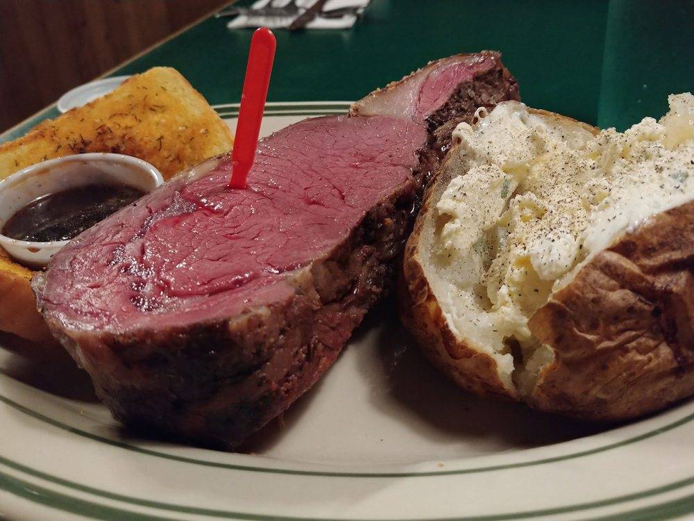 Home Port Restaurant | restaurant | 857 Point Brown Ave NW, Ocean Shores, WA 98569, USA | 3602892600 OR +1 360-289-2600