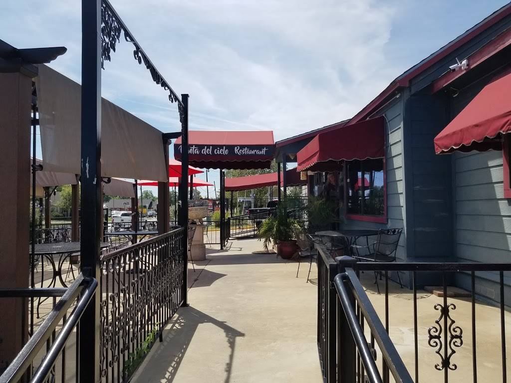 Punta del Cielo Tex-Mex & SeaFood Restaurante | restaurant | 1500 S Washington St, Kaufman, TX 75142, USA | 4694101854 OR +1 469-410-1854