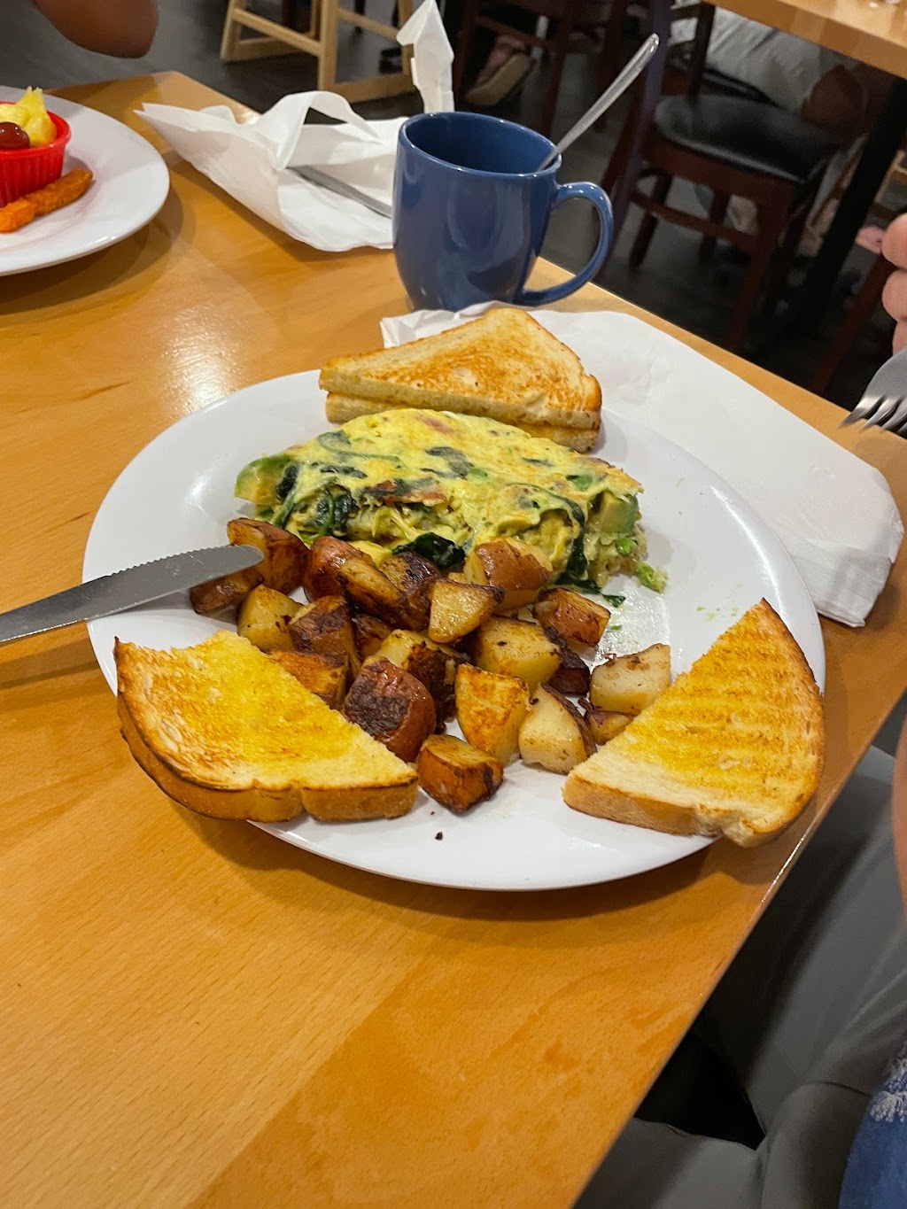 Yolk Cafe | restaurant | 15215 Collier Blvd #310, Naples, FL 34119, USA | 2399193533 OR +1 239-919-3533