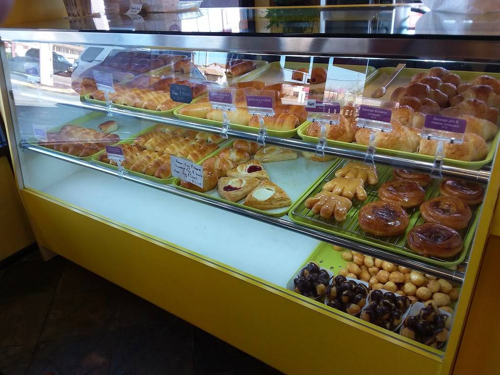 Fresh Donut | restaurant | 1302 Austin Hwy, San Antonio, TX 78209, USA | 2109883101 OR +1 210-988-3101