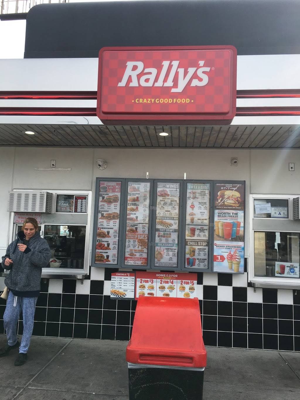 Rallys | restaurant | 4175 E Desert Inn Rd, Las Vegas, NV 89121, USA | 7252065029 OR +1 725-206-5029