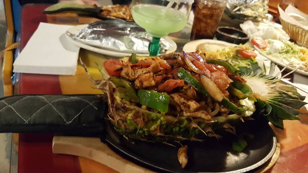 El Tapatio Mexican Restaurant | restaurant | 550 Eden Cir, Bear, DE 19701, USA | 3028366477 OR +1 302-836-6477