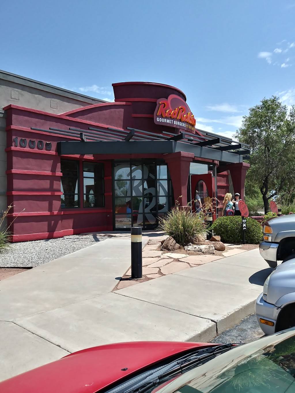 Red Robin Gourmet Burgers and Brews | restaurant | 10009 Coors Blvd NW, Albuquerque, NM 87114, USA | 5058990196 OR +1 505-899-0196