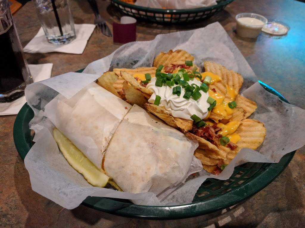 Sports Venue Bar & Grill | restaurant | 6327 Middlebelt Rd, Garden City, MI 48135, USA | 7345253134 OR +1 734-525-3134