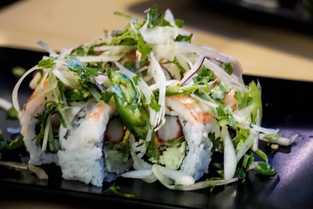 Agua Chiles Sushi Bar | restaurant | 9129 Reseda Blvd, Northridge, CA 91324, USA | 8188129613 OR +1 818-812-9613