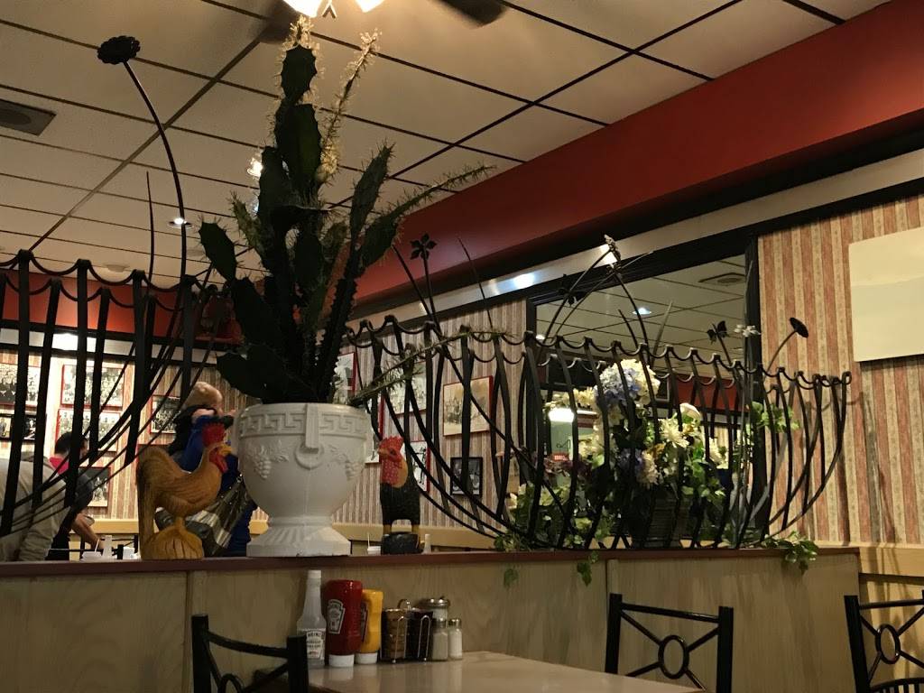 The Olde Red Hen Restaurant | restaurant | 146 Hurontario St, Collingwood, ON L9Y 2L8, Canada | 7054462514 OR +1 705-446-2514