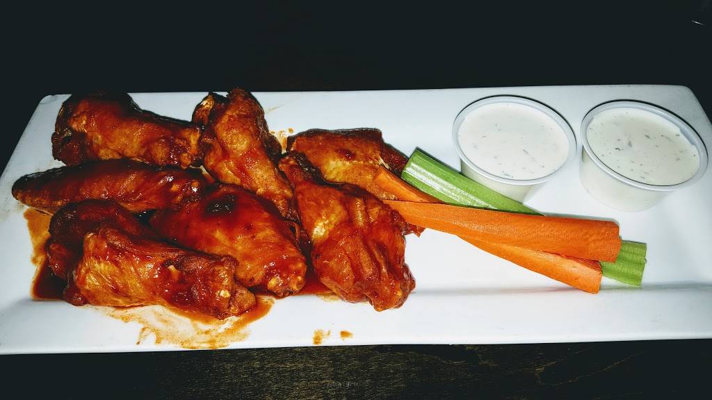 Aces & Ales | restaurant | 2801 N Tenaya Way, Las Vegas, NV 89128, USA | 7026382337 OR +1 702-638-2337