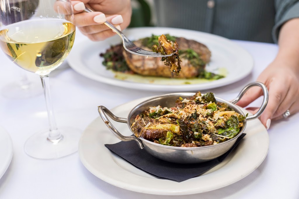 Edwards Fine Food And Wine | restaurant | 66 Main St, Rosemary Beach, FL 32461, USA | 8502310550 OR +1 850-231-0550