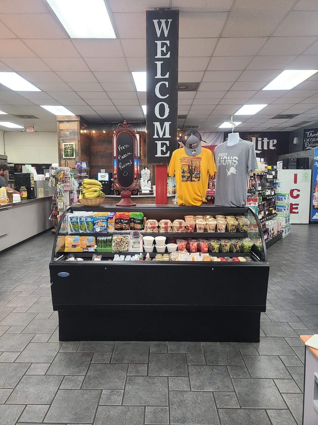 Bevs | restaurant | 1003 FM156, Ponder, TX 76259, USA | 9404792635 OR +1 940-479-2635