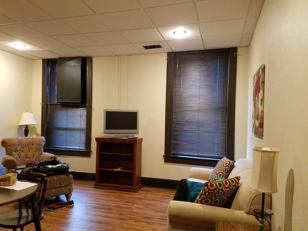 The Pennell Hotel & Restaurant | cafe | 102 W Ohio St, Butler, MO 64730, USA | 6602007333 OR +1 660-200-7333