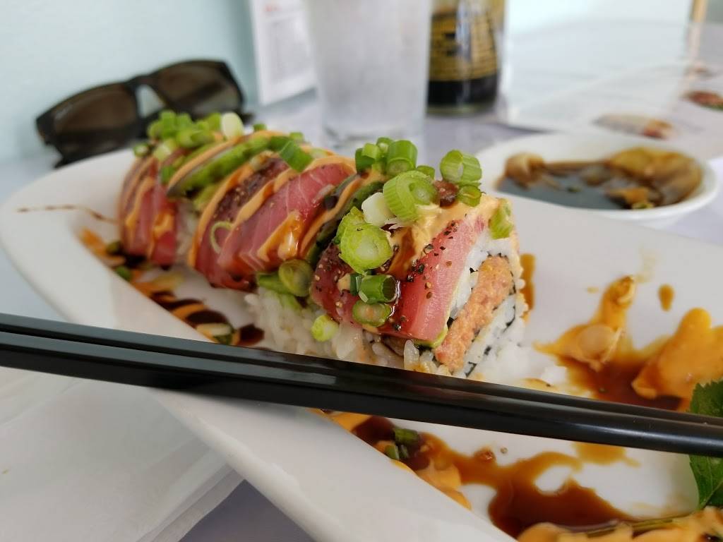 Oishi Asian Cafe | restaurant | 1221 23rd St SE #140, Salem, OR 97302, USA | 5033397613 OR +1 503-339-7613