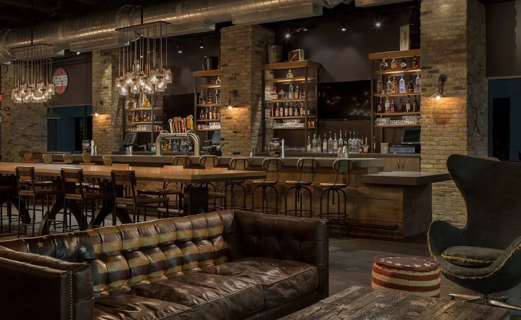 American Kitchen Bar & Grill | restaurant | 1905 Hotel Plaza Blvd, Lake Buena Vista, FL 32830, USA | 4078273080 OR +1 407-827-3080