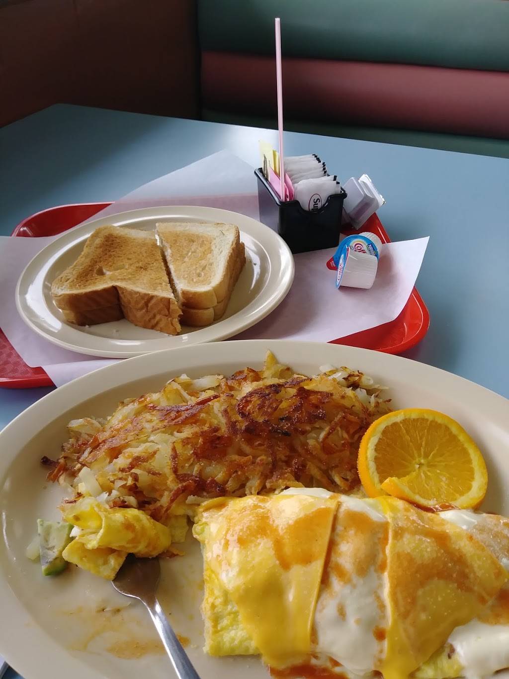 Toms Original Super Burgers | restaurant | 201 W Foothill Blvd, Rialto, CA 92376, USA | 9098202354 OR +1 909-820-2354