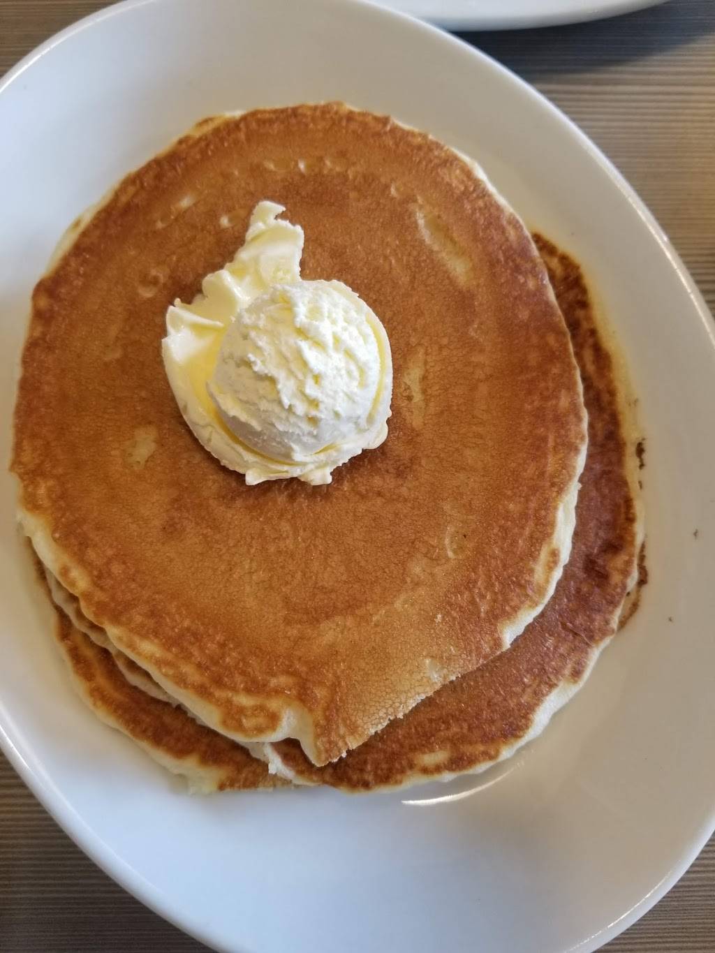 Perkins Restaurant & Bakery | restaurant | 11300 MN-7, Minnetonka, MN 55305, USA | 9529335220 OR +1 952-933-5220