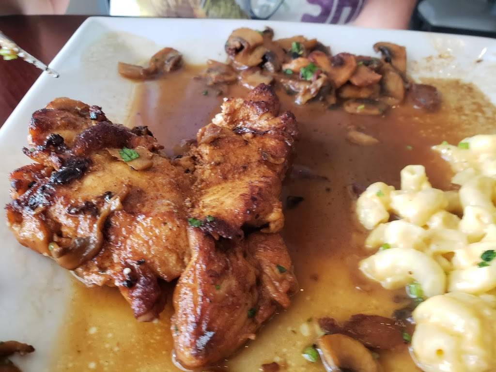 Johnny’s Bar & Grill | restaurant | 8501 Placida Rd, Placida, FL 33946, USA | 9418281785 OR +1 941-828-1785