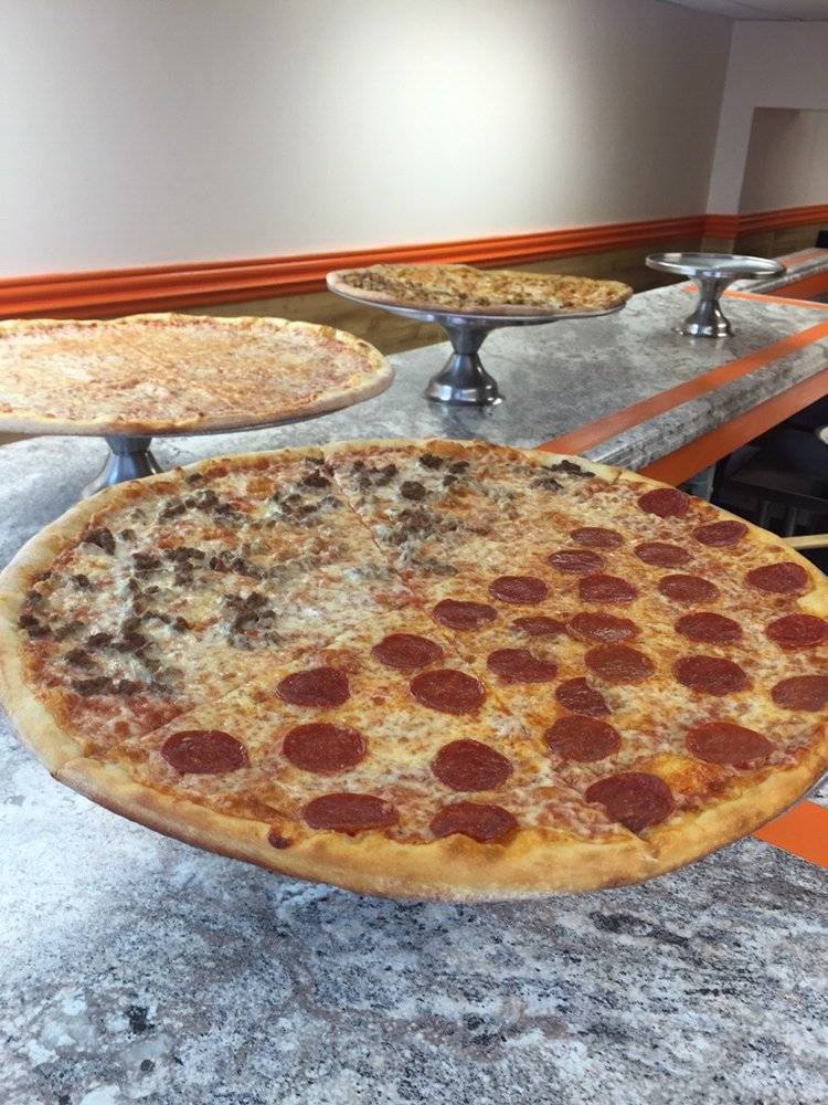 Mikes Pizza | meal takeaway | 4111 Main St, Philadelphia, PA 19127, USA | 2155080722 OR +1 215-508-0722