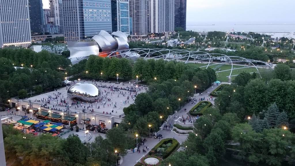 Cherry Circle Room | restaurant | 12 S Michigan Ave, Chicago, IL 60603, USA | 3127923515 OR +1 312-792-3515