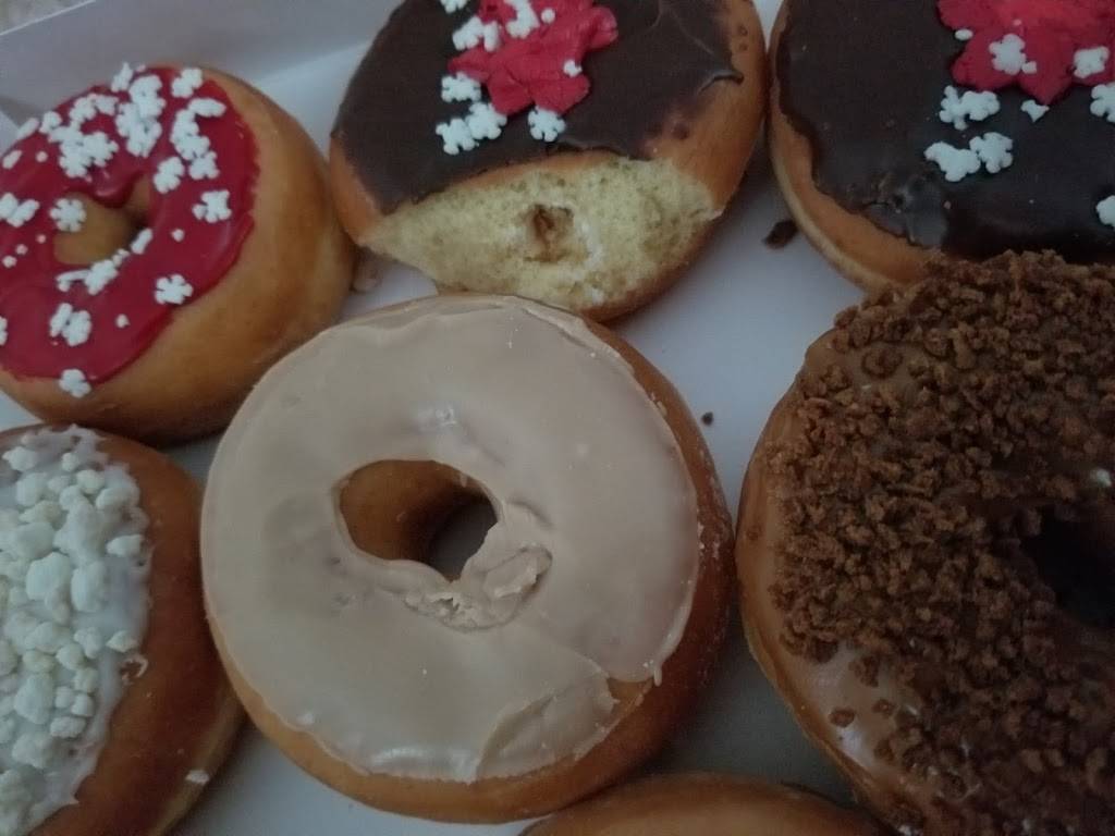 Dunkin | bakery | 540 Butler Crossing Suite 8, Butler, PA 16001, USA | 7242841177 OR +1 724-284-1177