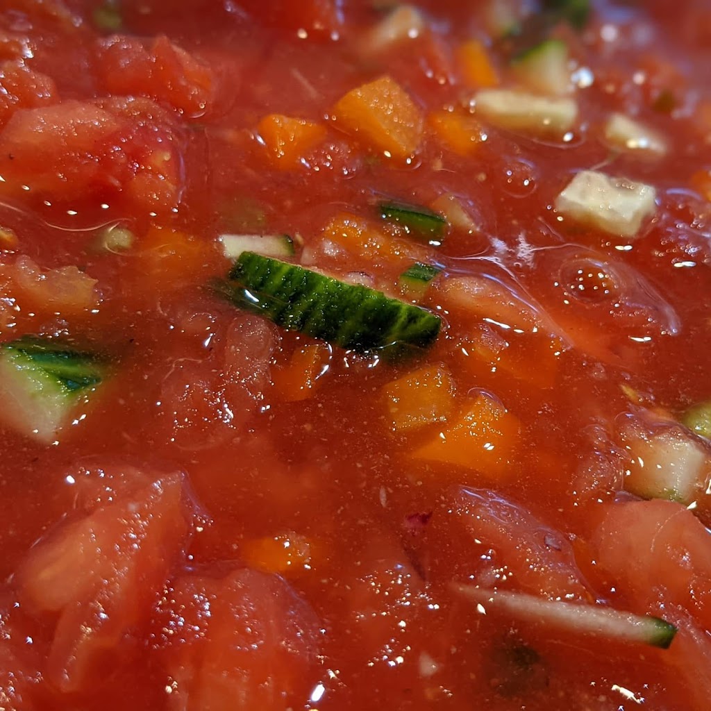 Grandmas Root Cellar by Chef Mama K, LLC | restaurant | 1100 3rd St SE Booth 32, Cedar Rapids, IA 52401, USA | 3196403271 OR +1 319-640-3271