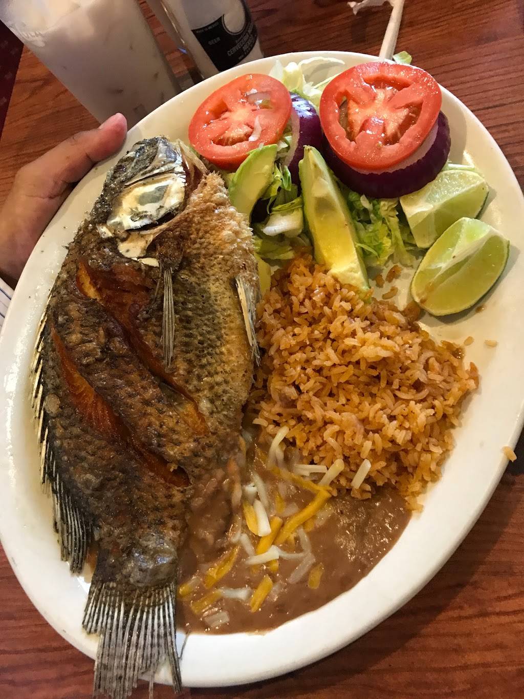 La Tropicana Mexican Food Market and Restaurant | restaurant | 2743 86th St, Urbandale, IA 50322, USA | 5153343456 OR +1 515-334-3456