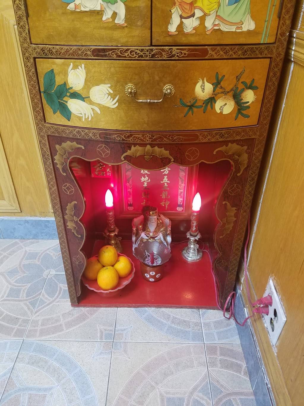 Lees Garden Chinese Restaurant | restaurant | 4240 W North Ave, Chicago, IL 60639, USA | 7733422811 OR +1 773-342-2811