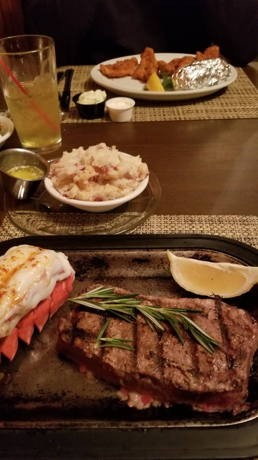 Old Channel Inn | restaurant | 6905 N Old Channel Trail, Montague, MI 49437, USA | 2318933805 OR +1 231-893-3805