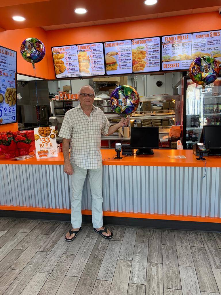 Popeyes Lousiana Kitchen | restaurant | 1350 16th St E, Owen Sound, ON N4K 6N7, Canada | 5193727355 OR +1 519-372-7355