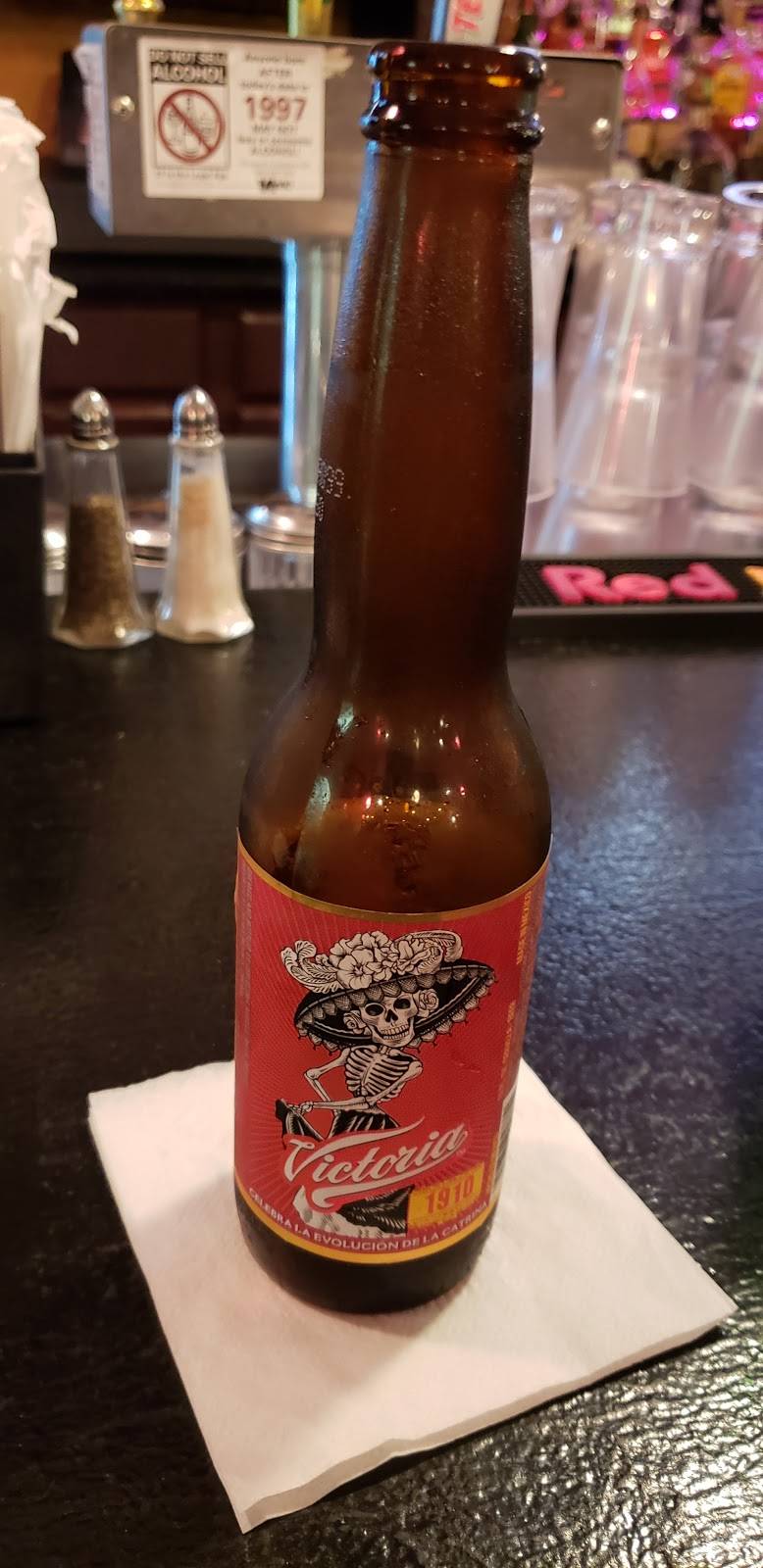 La Luna | night club | 13760 Smoketown Rd, Woodbridge, VA 22192, USA | 7034912112 OR +1 703-491-2112