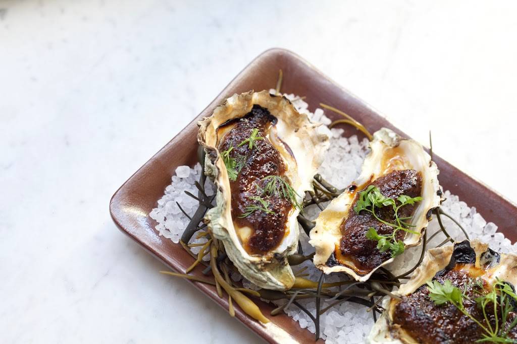 Hard Water | restaurant | Pier 3, The Embarcadero, San Francisco, CA 94111, USA | 4153923021 OR +1 415-392-3021