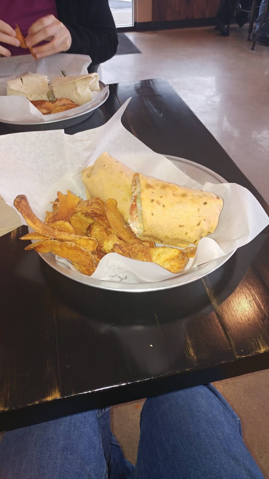 Wrap City Sandwich Co. | restaurant | 215 Laconia Rd, Tilton, NH 03276, USA | 6032862223 OR +1 603-286-2223