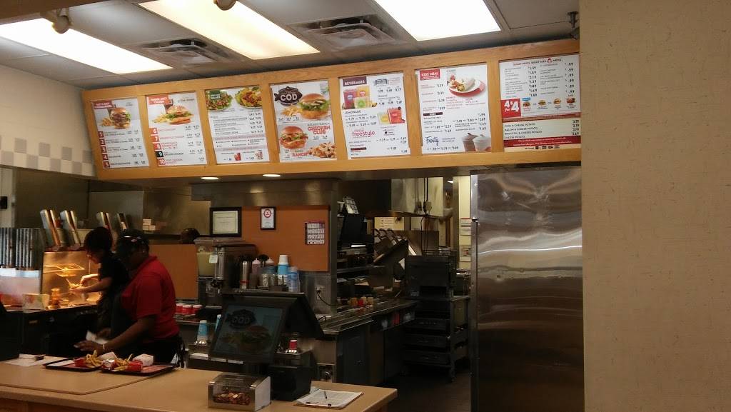 Wendys | restaurant | 3284 NC-87 N, Sanford, NC 27332, USA | 9197757523 OR +1 919-775-7523