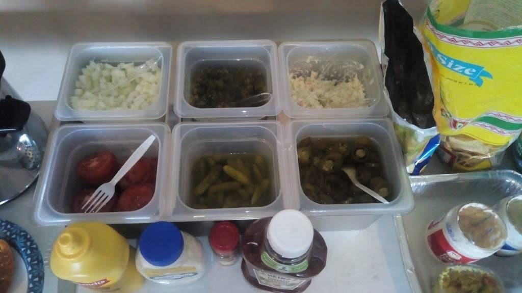 Highway Hot Dogs | meal delivery | 6350 US-90, Lake Charles, LA 70615, USA | 3378027336 OR +1 337-802-7336